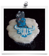 Bulls cupcake