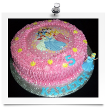 Disney Princesses cake (3)