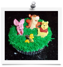 Pooh & friends cupcakes (3)